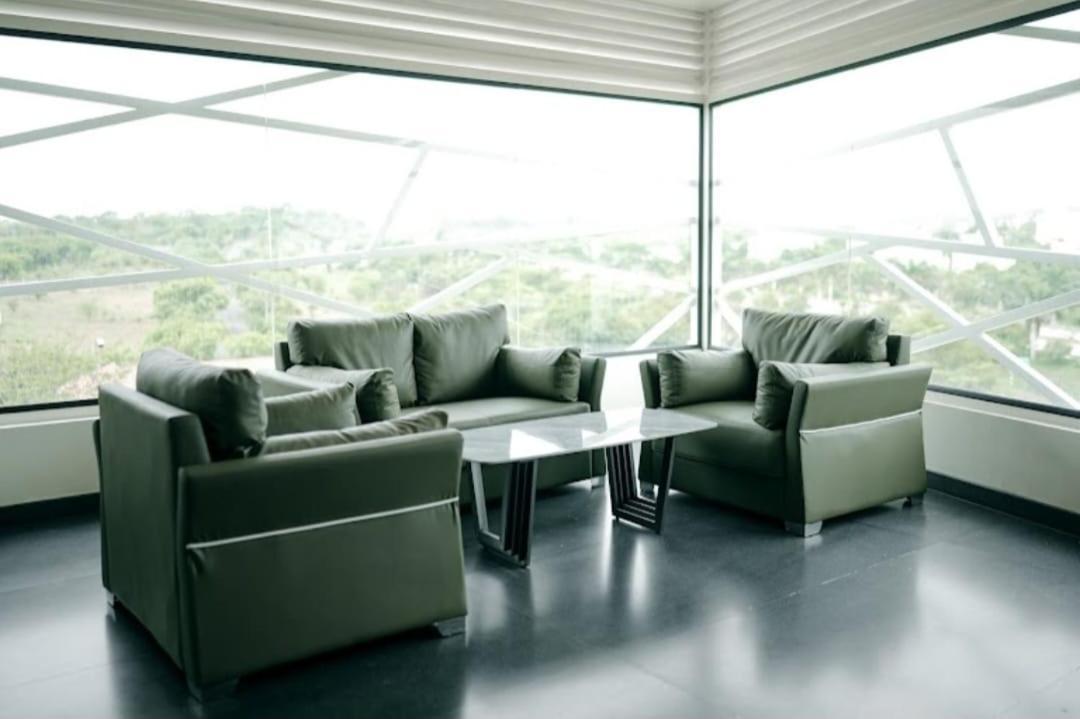 Atmosfera Bengaluru, India Aparthotel Εξωτερικό φωτογραφία