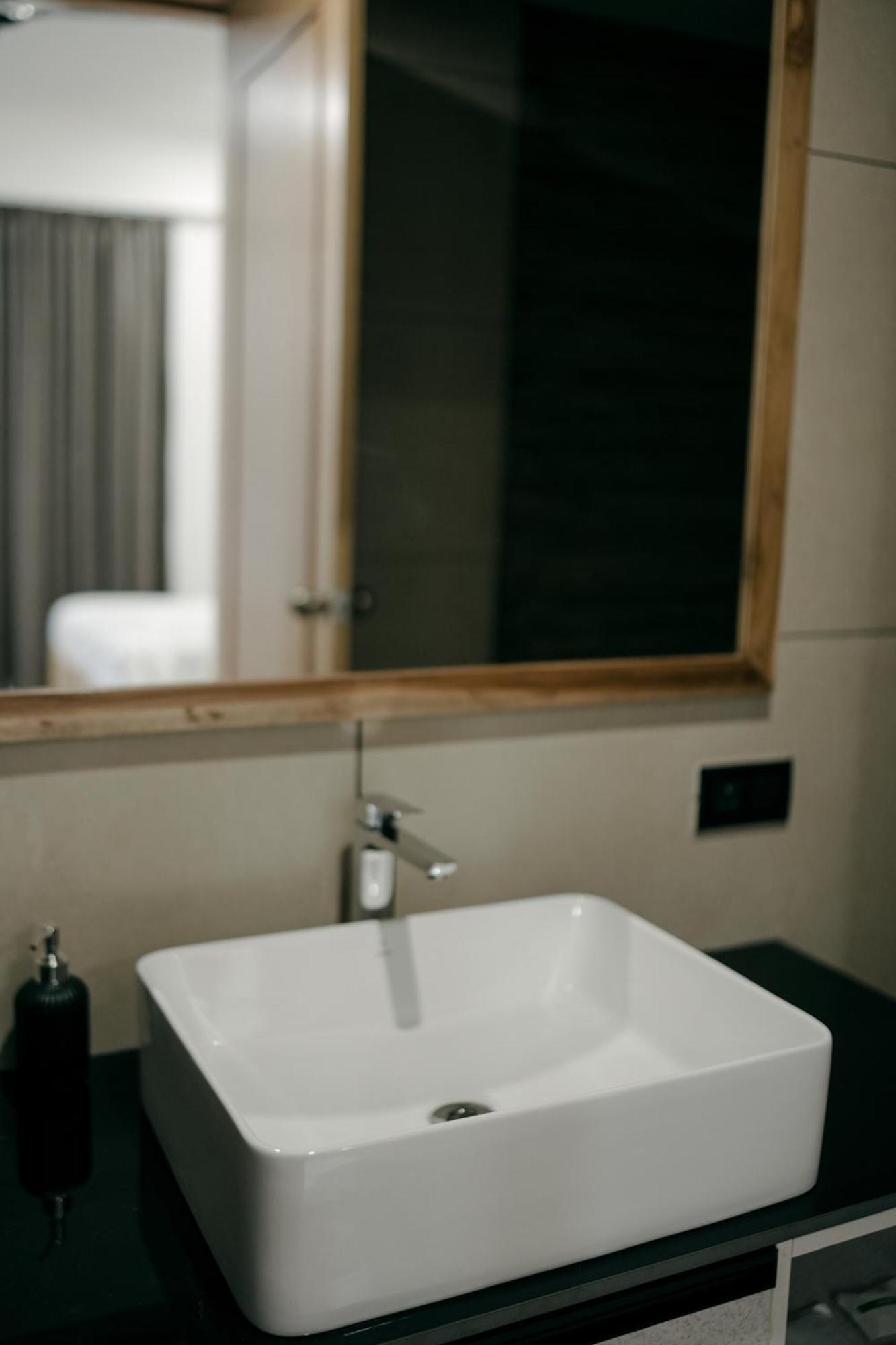 Atmosfera Bengaluru, India Aparthotel Εξωτερικό φωτογραφία